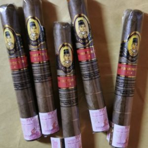 Adipati S4 (Per Batang) Cerutu Premium Indonesian Cigar