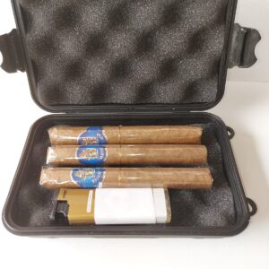 Case Hitam + Korek + 3 pcs Cerutu Ramayana Corona