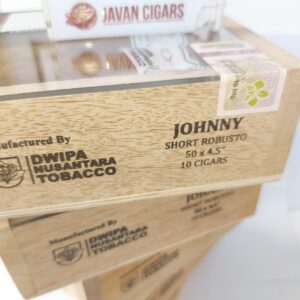 Bundling 5 Box Cerutu Johnny Short Robusto (10 box x isi 10 batang)