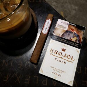 Cerutu Brojol Cigar (Pack isi 4 batang)