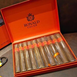 Ronald Cigar Half Corona R42 (Box isi 10) Cerutu Premium Indonesia